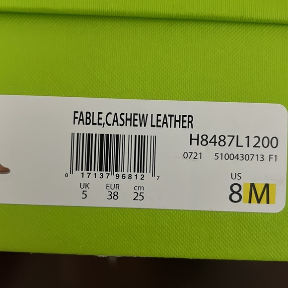 Sam Edelman black and Fable cashew leather boots size 8M. - Picture 6 of 6
